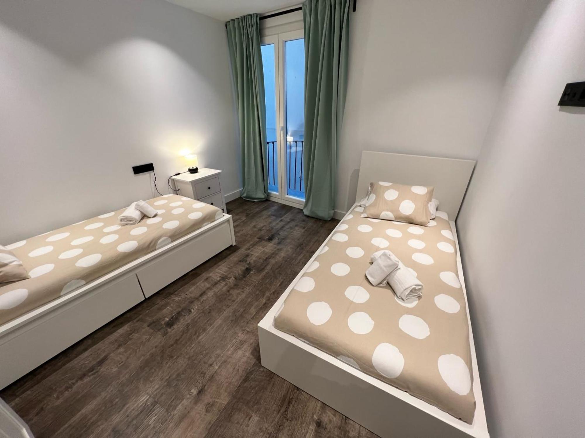 Apartamenticos El Tubo I 萨拉戈萨 外观 照片